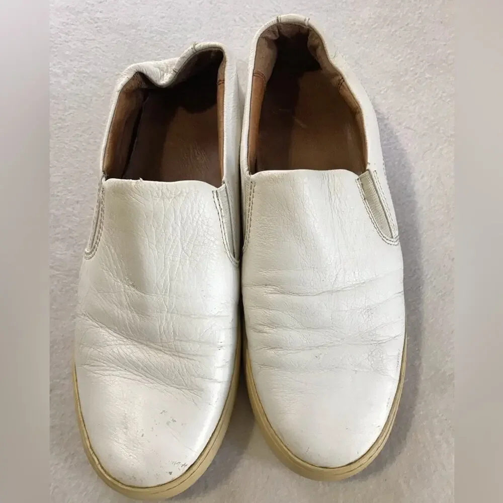Frye womens 8 white leather slip on loafers sneakers casual athleisure minimal
